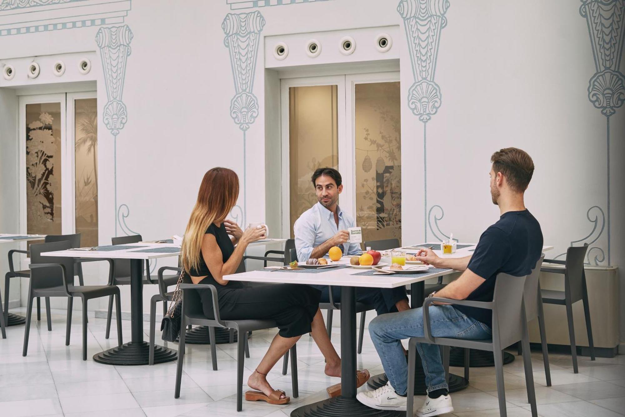 Oriente Atiram Hotel Barcelona Luaran gambar