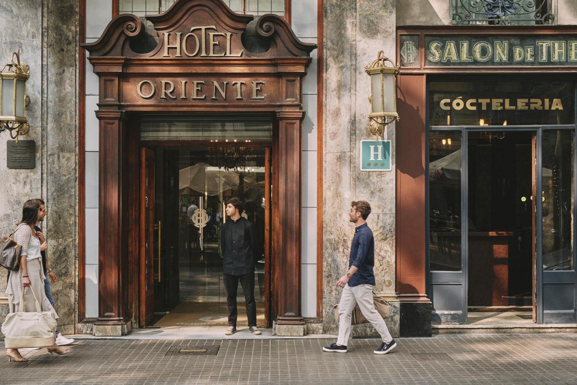 Oriente Atiram Hotel Barcelona Luaran gambar