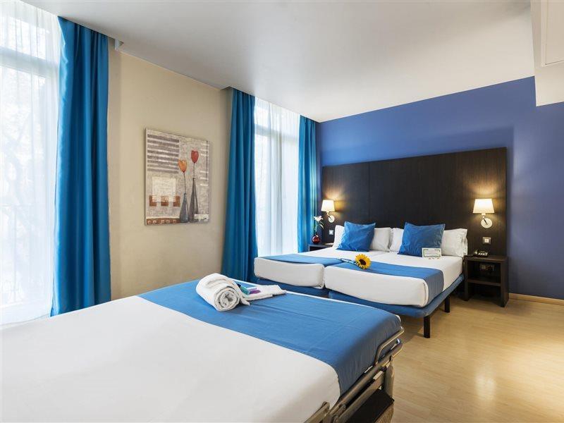 Oriente Atiram Hotel Barcelona Luaran gambar